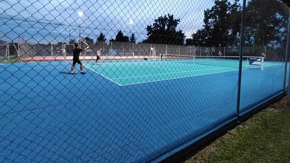 pessac-tennis court 4